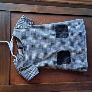 Guess Los Angeles size 12 months short sleeve houndstooth dress